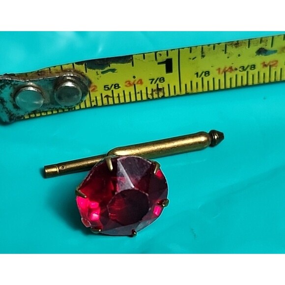 Vintage Red Plastic Brass Shirt Studs – Mid-Century Men’s Formal Jewelry Set - Picture 4 of 5